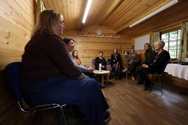 Britain s Kate, Princess of Wales visits Ipswich Britain s Kate, Princess of Wales, meets with family members at The Treehouse children s hospice during a visit to learn about the care and support provided by East Anglia s Children s Hospices (EACH), in Ipswich, Britain, October 22, 2026., Credit:Avalon.red PA ROTA - B68 Avalon UNITED KINGDOM, Ipswich  Copyright: xAvalon.redx xPAxROTAx-xB68x xAvalonx 1145643463