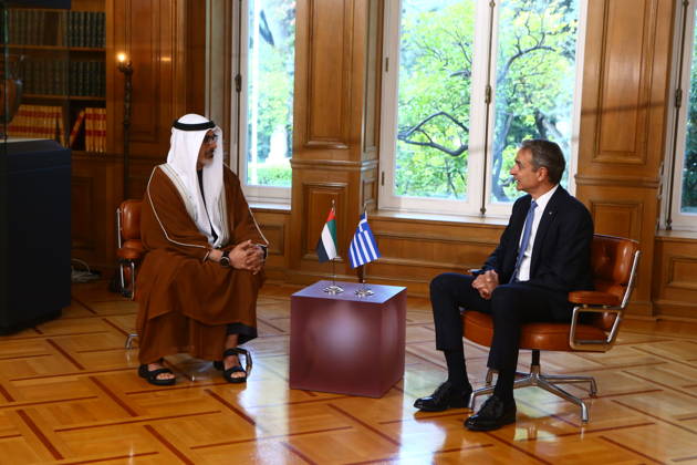 October 22, 2026, Athens, Greece: Abu Dhabi Crown Prince Sheikh Khaled bin Mohamed bin Zayed Al Nahyan meets Greek Prime Minister Kyriakos Mitsotakis at the Maximos Mansion in Athens on Thursday, October 22, 2026, during his official visit to Greece. The meeting focuses on strengthening bilateral relations and expanding cooperation between Greece and the United Arab Emirates in areas of mutual interest. Athens Greece  - ZUMAv62_ 20261022_zaf_v62_018 Copyright: xAristidisxVafeiadakisx