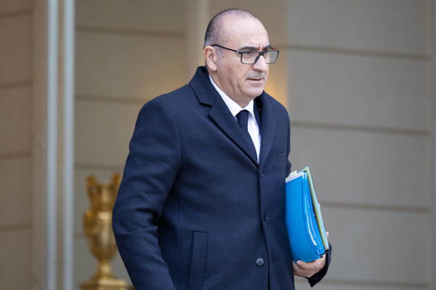 Weekly Cabinet Meeting - Paris Interior Minister Laurent Nunez leaves after attending the weekly cabinet meeting at the Elysee Palace in Paris on October 22, 2026. Photo by Raphael Lafargue ABACAPRESS.COM Paris France  Copyright: xLafarguexRaphael ABACAx