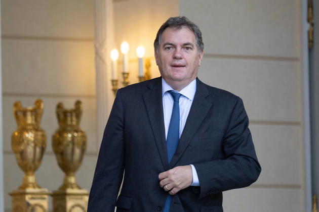 Weekly Cabinet Meeting - Paris Transports Minister Philippe Tabarot leaves after attending the weekly cabinet meeting at the Elysee Palace in Paris on October 22, 2026. Photo by Raphael Lafargue ABACAPRESS.COM Paris France  Copyright: xLafarguexRaphael ABACAx