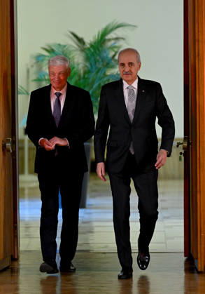 Turkish Parliament Speaker Numan Kurtulmus meets Luxembourg counterpart Claude Wiseler in Ankara ANKARA, TURKIYE - OCTOBER 22: Speaker of the Turkish Grand National Assembly (TBMM) Numan Kurtulmus (R) and President of Luxembourg s Chamber of Deputies Claude Wiseler (L) arrive to hold a joint press conference at the Turkish parliament s ceremonial hall following their meeting in Ankara, Turkiye, on October 22, 2026. Rasit Aydogan Anadolu Ankara Turkey. Editorial use only. Please get in touch for any other usage.  Copyright: x2026xAnadoluxRasitxAydoganx