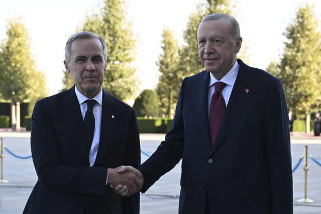 Turkish President Erdogan welcomes Canadian Prime Minister Carney with official ceremony ANKARA, TURKIYE - OCTOBER 22: Turkish President Recep Tayyip Erdogan (R) welcomes Canadian Prime Minister Mark Carney (L) with an official ceremony at the Presidential Complex during his official visit to Turkiye, in Ankara, Turkiye on October 22, 2026. Dogukan Keskinkilic Anadolu Ankara Turkey. Editorial use only. Please get in touch for any other usage.  Copyright: x2026xAnadoluxDogukanxKeskinkilicx