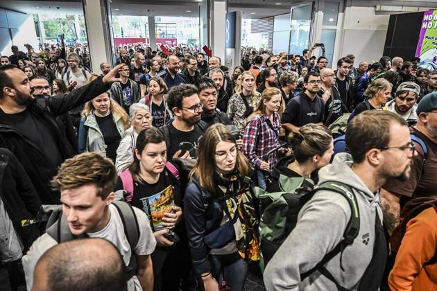 First Day of the Essen Game Fair SPIEL Essen will take place from October 22 to 25, 2026, at the Messe Essen exhibition grounds ** FOR EDITORIAL PURPOSES ONLY ** EDITORIAL USE ONLY ** p The first visitors flood into the fair on Thursday, October 10, 2026 First Day of the Essen Game Fair SPIEL Essen will take place Copyright: KerstinxKokoska doc8852wj1ni9y1ah96sjnf ,EDITORIAL USE ONLY Copyright: KerstinxKokoska
