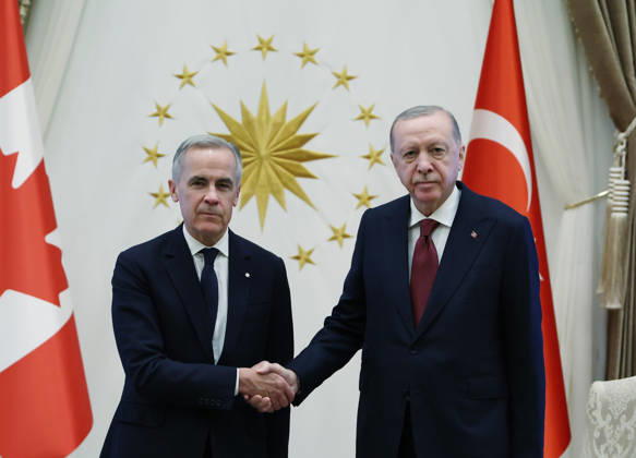Turkish President Erdogan welcomes Canadian Prime Minister Carney with official ceremony ANKARA, TURKIYE - OCTOBER 22: (----EDITORIAL USE ONLY - MANDATORY CREDIT - TURKISH PRESIDENCY MURAT CETINMUHURDAR HANDOUT - NO MARKETING NO ADVERTISING CAMPAIGNS - DISTRIBUTED AS A SERVICE TO CLIENTS----) Turkish President Recep Tayyip Erdogan (R) welcomes Canadian Prime Minister Mark Carney (L) with an official ceremony at the Presidential Complex during his official visit to Turkiye, in Ankara, Turkiye on October 22, 2026. TUR Presidency Murat Cetinmuhurdar Anadolu Ankara Turkey. Editorial use only. Please get in touch for any other usage.  Copyright: x2026xAnadoluxTURxPresidencyx MuratxCetinmuhurdarx