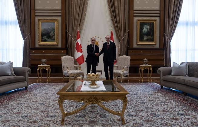 October 22, 2026, Ankara, Turkey: Prime Minister Mark Carney shakes hands with Turkish President Recep Tayyip Erdogan, right, before a meeting at the Bestepe Presidential complex in Ankara, Turkey on Thursday, Oct. 22, 2026. Ankara Turkey  - ZUMAc35_ 20261022_zaf_c35_042 Copyright: xAdrianxWyldx