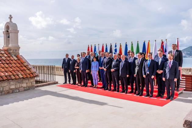 Sveti Stefan, Montenegro, October 22, 2026: The Chancellor’s Trip Abroad to the Berlin Process Summit. German Chancellor Friedrich Merz (CDU) and other participants in a group photo. Those announced to attend included Milojko Spajic, Duro Macut, Edi Rama, Albin Kurti, Hri Copyright: xMichaelxKappeler,xPool dtsxNachrichtenagenturx dts_140252