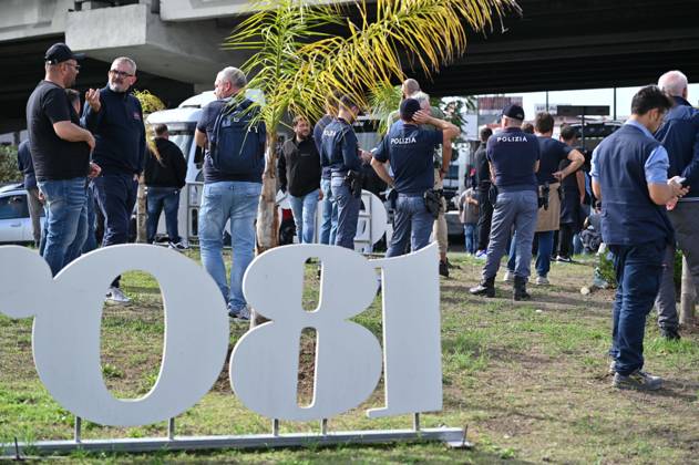 IPP Photo by Felice De Martino, Naples, October 22, 2026: Truck drivers block roads and stage a protest, causing traffic disruptions. The protest originated from truck drivers’ grievances over the cost of gasoline and diesel. Italy Photo Press World Copyright