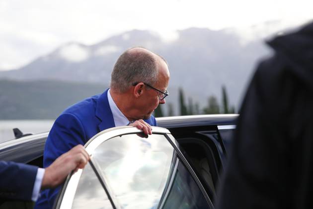 Tivat, Montenegro, October 22, 2026 Tivat Airport Chancellor’s trip abroad for the Berlin Process Summit Chancellor Friedrich Merz (CDU) gets into a car Copyright: xdtsxNachrichtenagenturx dts_140279