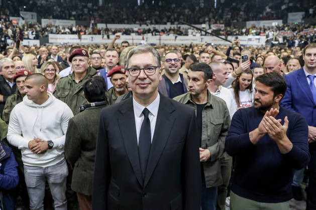 SERBIA, BELGRADE - OCTOBER 22, 2026: Serbia s former President Aleksandar Vucic (C) attends a rally at the Ranko Zeravica Sports Hall ahead of the 2026 Serbian parliamentary election scheduled for October 25. Vucic will head the list of the ruling Serbian Progressive Party (SNS) and run as its prime ministerial candidate Belgrade Serbia  - ZUMAt113 20261022_zaa_t113_547 Copyright: xAlexanderxRyuminx