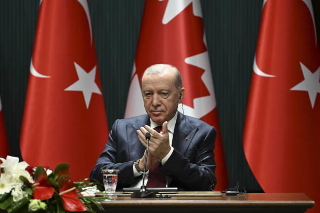 Erdogan and Carney hold joint press conference in Ankara ANKARA, TURKIYE - OCTOBER 22: Turkish President Recep Tayyip Erdogan and Canadian Prime Minister Mark Carney (not seen) hold a joint press conference following their meeting in Ankara, Turkiye on October 22, 2026. Dogukan Keskinkilic Anadolu Ankara Turkey. Editorial use only. Please get in touch for any other usage.  Copyright: x2026xAnadoluxDogukanxKeskinkilicx