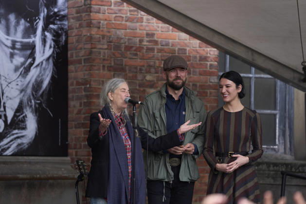 October 22, 2026, Oviedo, Asturias, Spain: Patti Smith, Jesse Smith, Jackson Smith attended a tribute in her honour where more than 3,000 people sang along to People Have the Power at Fabrica de Armas de La Vega on October 22, 2026 in Oviedo, SpainPatti Smith attended a tribute in her honour where more than 3,000 people sang along to People Have the Power at Fabrica de Armas de La Vega on October 22, 2026 in Oviedo, Spain Oviedo Spain - ZUMAg15_ 20261022_zaf_g15_077 Copyright: xJackxAbuinx