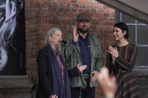 October 22, 2026, Oviedo, Asturias, Spain: Patti Smith, Jesse Smith, Jackson Smith attended a tribute in her honour where more than 3,000 people sang along to People Have the Power at Fabrica de Armas de La Vega on October 22, 2026 in Oviedo, SpainPatti Smith attended a tribute in her honour where more than 3,000 people sang along to People Have the Power at Fabrica de Armas de La Vega on October 22, 2026 in Oviedo, Spain Oviedo Spain - ZUMAg15_ 20261022_zaf_g15_080 Copyright: xJackxAbuinx
