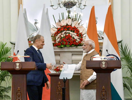 Poland PM Donald Tusk in India New Delhi, Oct 22 (ANI): Prime Minister Narendra Modi and Polish Prime Minister Donald Tusk shake hands during the Joint Press Statement at Hyderabad House, in New Delhi on Thursday. NEW DELHI Delhi India Copyright: xANIx ANI_20261022126
