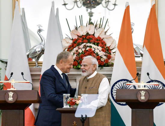 Poland PM Donald Tusk in India New Delhi, Oct 22 (ANI): Prime Minister Narendra Modi and Polish Prime Minister Donald Tusk exchange a handshake during the Joint Press Statement at Hyderabad House, in New Delhi on Thursday. NEW DELHI Delhi India Copyright: xANIx ANI_20261022131