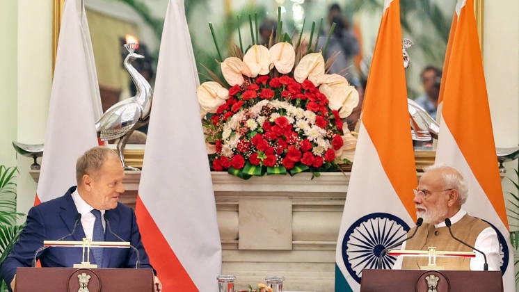 Press Statements by the Prime Ministers of India and Poland New Delhi, Oct 22 (ANI): Prime Minister Narendra Modi and Polish Prime Minister Donald Tusk interact during the Joint Press Statement at Hyderabad House, in New Delhi on Thursday. (DPR PMO ANI Photo) New Delhi Delhi India Copyright: xANIx ANI_20261022201