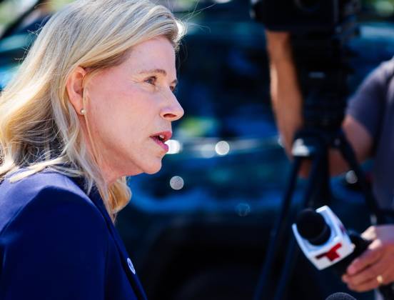 October 22, 2026, Pinellas Park, Florida, USA: Leela Gray, democratic candidate for the U.S. House of Representatives, talks with reporters after dropping off her election ballot at the Barbara S. Ponce Public Library, 7770 52nd St N, on Thursday, Oct. 22, 2026 in Pinellas Park. Gray is hoping to unseat GOP Rep. Anna Paulina Luna in Florida™s Congressional District. Pinellas Park USA - ZUMAs70_ 20261022_zan_s70_024 Copyright: xDirkxShaddx
