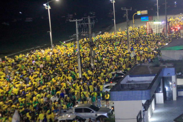 MACEIó, AL - 22.10.2026: ALFREDO GASPAR NO BLOCO DO 22 EM MACEIó - Vice-presidential candidate Alfredo Gaspar (PL) participated on Thursday night (22) in the 22 block in Maceió which drew a crowd to the beaches of Jatiúca and Ponta Verde x3037048x  GUIDOxJR.