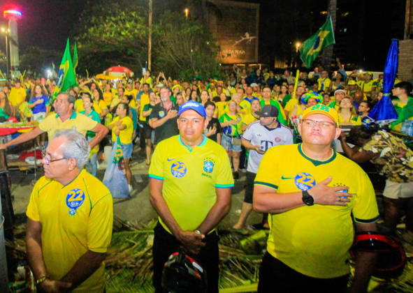 MACEIó, AL - 22.10.2026: ALFREDO GASPAR NO BLOCO DO 22 EM MACEIó - Vice-presidential candidate Alfredo Gaspar (PL) participated on Thursday night (22) in the 22 block in Maceió which drew a crowd to the beaches of Jatiúca and Ponta Verde x3037056x  GUIDOxJR.