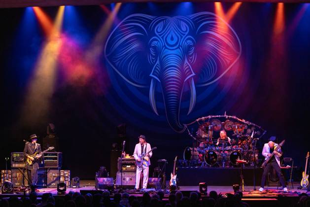 October 22, 2026, Madison, Wisconsin, USA: STEVE VAI, ADRIAN BELEW, TERRY BOZZIO and TONY LEVIN of BEAT performing King Crimson material at the Orpheum Theater in Madison, Wisconsin Madison USA  - ZUMAs135 20261022_zap_s135_031 Copyright: xDanielxDeSloverx