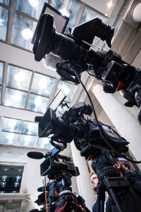 Media representatives with microphones and TV cameras in the Bundesrat building Media representatives with microphones and TV cameras in the Bundesrat building, Berlin, Berlin, Germany, Bundesrat building
