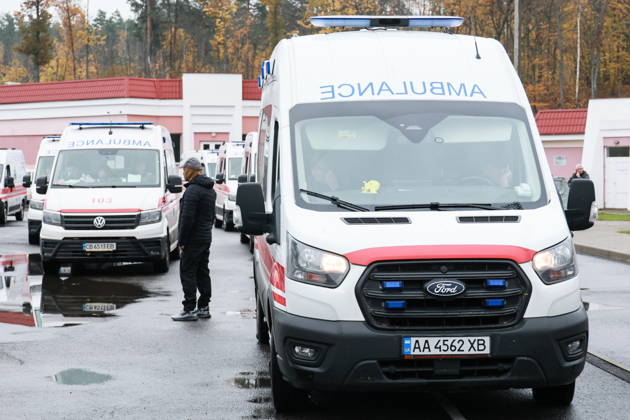 BELARUS, GOMEL REGION - OCTOBER 23, 2026: Ambulances during a Russian-Ukrainian exchange of prisoners-of-war at the Novaya Guta border crossing. Alexander Shcherbak TASS  99802641