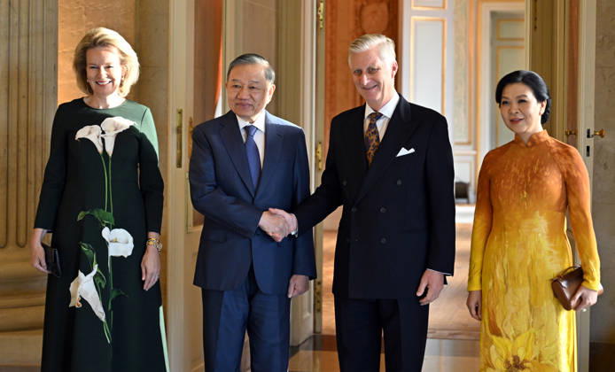 King Philippe of Belgium meets with Vietnamese President To Lam in Belgium BRUSELLS, BELGIUM - OCTOBER 23: King Philippe of Belgium (2nd R) and Queen Mathilde (L) host Vietnamese President To Lam (2nd L) and his wife, Ngo Phuong Ly (R), at the Royal Palace of Laeken in Belgium, Brussels on October 23, 2026. Dursun Aydemir Anadolu Brussels Belgium. Editorial use only. Please get in touch for any other usage.  Copyright: x2026xAnadoluxDursunxAydemirx