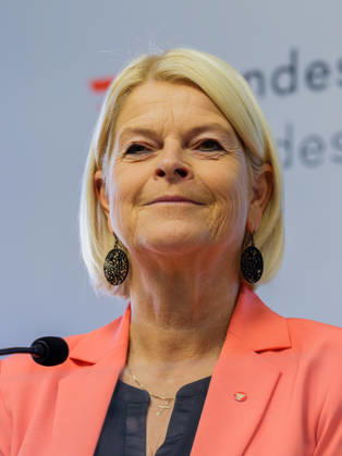 October 23, 2026: Press Conference on the BMLV Youth Monitor 2026—Federal Minister of Defense Klaudia Tanner (ÖVP) on October 23, 2026, at the press conference titled What Do Young People Think About the Austrian Armed Forces? held at the Rossauer Barracks in Vienna, Vienna, Austria
