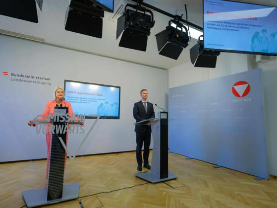 October 23, 2026: Press Conference on the BMLV Youth Monitor 2026—Federal Minister of Defense Klaudia Tanner (ÖVP) and Head of the Strategic Market and Opinion Research Division Wolfgang Prinz (BMLV) on October 23, 2026, at the press conference on the topic What Do Youth Think About the Austrian Armed Forces at the Rossauer Barracks in Vienna, Vienna, Austria
