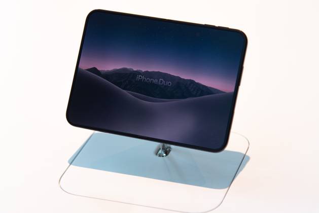 October 23, 2026, Bangkok, Thailand: A new iPhone Duo model displayed at an Apple Store..The iPhone Duo, Apple s first foldable phone, was officially launched for purchase at the Apple Store in Bangkok on October 23, 2026. Bangkok Thailand  - ZUMAs197 20261023_aaa_s197_004 Copyright: xPeeraponxBoonyakiatx
