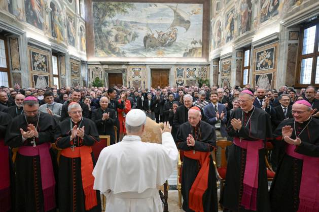 ITALY - REL - POPE LEO XIV RECEIVES IN PRIVATE AUDIENCE THE PARTICIPANTS IN THE INTERNATIONAL CONGRESS SPONSORED BY THE PONTIFICAL GREGORIAN UNIVERSITY October 23, 2026 Italy, Rome, Vatican October 23, 2026 Pope Leo XIV receives in a private audience the participants in the International Congress sponsored by the Pontifical Gregorian University EDITORIAL USE ONLY - NO BOOKS Copyright: xVATICANxMEDIA CPPx