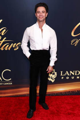 Dancers Against Cancer s Gala Of The Stars 2026 BEVERLY HILLS, LOS ANGELES, CALIFORNIA, USA - OCTOBER 22: Sasha Farber arrives at Dancers Against Cancer s Gala Of The Stars 2026 held at The Beverly Hilton Hotel on October 22, 2026 in Beverly Hills, Los Angeles, California, United States. Beverly Hills The Beverly Hilton Hotel California United States Copyright: xXavierxCollin ImagexPressxAgencyx