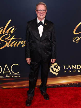 Dancers Against Cancer s Gala Of The Stars 2026 BEVERLY HILLS, LOS ANGELES, CALIFORNIA, USA - OCTOBER 22: Vincent Paterson arrives at Dancers Against Cancer s Gala Of The Stars 2026 held at The Beverly Hilton Hotel on October 22, 2026 in Beverly Hills, Los Angeles, California, United States. Beverly Hills The Beverly Hilton Hotel California United States Copyright: xXavierxCollin ImagexPressxAgencyx