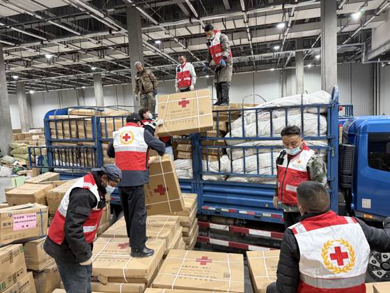 (261023) -- LHASA, Oct. 23, 2026 () -- Staff members transfer relief supplies in Lhasa, southwest China s Xizang Autonomous Region, Oct. 23, 2026. A 7.0-magnitude earthquake struck Baqen County of Nagqu City in southwest China s Xizang Autonomous Region, at 10:33 p.m. Thursday (Beijing Time), according to the China Earthquake Networks Center (CENC). The Red Cross Society of China has dispatched a working team to the disaster-hit area to guide local relief efforts. It has also allocated 3,800 sets of supplies, including family relief kits, hygiene kits, heaters, tents, jackets, folding beds and quilts. () (SpotNews) CHINA-XIZANG-LHASA-RED CROSS-RELIEF SUPPLIES (CN) Xinhua 