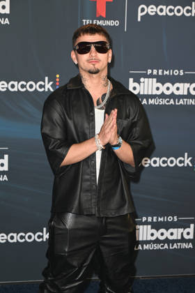 MIAMI, FL - OCTOBER 22: QueHicisteBella at the 2026 Billboard Latin Music Awards at James L. Knight Center on October 22, 2026 in Miami, Florida. Copyright: xmpi04x