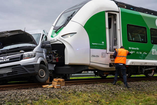 Car collides with train Car collides with train Fritzlar railroad crossing Pappelallee Hesse Germany