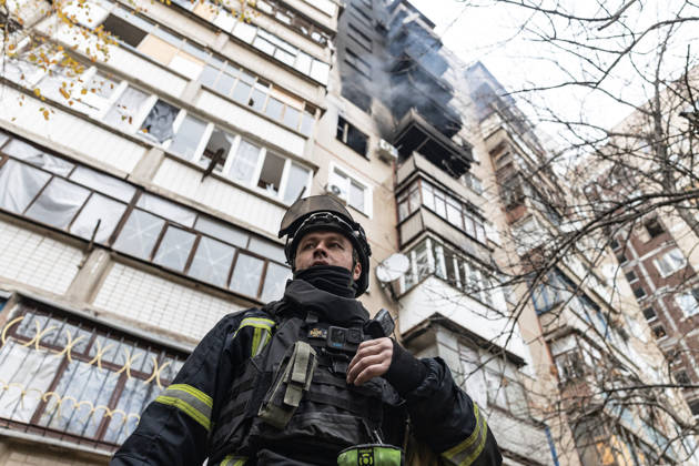 Russian drone attack on a residential building in Kramatorsk KRAMATORSK, UKRAINE - OCTOBER 23: Ukrainian firefighters put out a fire following a Russian drone attack on a residential building in Kramatorsk, Ukraine, 23 October 2026 Diego Herrera Carcedo Anadolu Kramatorsk Ukraine. Editorial use only. Please get in touch for any other usage.  Copyright: x2026xAnadoluxDiegoxHerreraxCarcedox