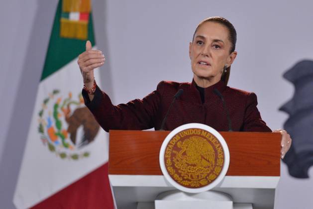 October 23, 2026: TO-45582& x2014;MEXICO , October 23, 2026. Mexican President Claudia Sheinbaum spoke about healthcare and national policy during the "People& x2019;s Conference" (Conferencia del Pueblo) at the National Palace in Mexico City. Clasos.com.mx - ZUMAcs4_ 20261023_faa_cs4_047 Copyright: xJavierxLiraxOterox