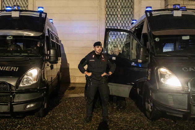 Shops in Milan board up windows ahead of cost-of-living protest MILAN, ITALY – OCTOBER 23: On the eve of an unauthorized demonstration against the high cost of living, the police forces guard the center in large numbers and prepare for possible riots in Milan, Italy, on October 23, 2026. This measure follows the destruction and looting that took place in Milan the previous weekend during similar protests against the high cost of living. Andrea Carrubba Anadolu Milan Italy. Editorial use only. Please get in touch for any other usage.  Copyright: x2026xAnadoluxAndreaxCarrubbax