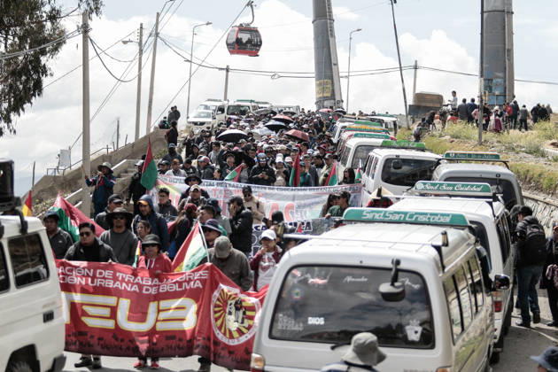 Bolivian teachers march amid the state of emergency in Bolivia LA PAZ, BOLIVIA - OCTOBER 23: Thousands of teachers descend upon the city of La Paz in a protest march against the government, amid a state of emergency in La Paz, Bolivia, on October 23, 2026. The Urban Teachers Union is holding a 24-hour nationwide strike this Friday to press a series of demands upon the national government. In La Paz, Cochabamba, Chuquisaca, and Santa Cruz, teachers are staging marches and protests, despite the state of emergency currently in effect in the country. Jorge Mateo Romay Salinas Anadolu La paz Bolivia. Editorial use only. Please get in touch for any other usage. Copyright: x2026xAnadoluxJorgexMateoxRomayxSalinasx