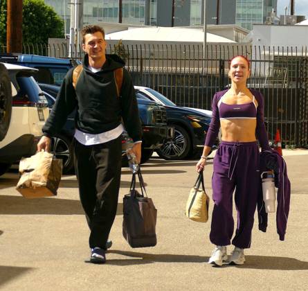 EXCLUSIVE: Tyler Cameron and Sharna Burgess Arrive To DWTS Rehearsal Together Friday EXCLUSIVE: Tyler Cameron and Sharna Burgess are seen arriving at the Dancing With The Stars rehearsals. 23 Oct 2026 Pictured: Tyler Cameron and Sharna Burgess.  Copyright: xThexMegaxAgencyxKATx xMEGAx