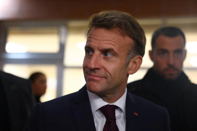 French President Macron in Trappes After Deadly Shooting - France French President Emmanuel Macron arrives for a meeting with officials at the town hall after a drive-by shooting during which a person was killed and at least four others were wounded including a 12-year-old girl, in Trappes, in the Yvelines department, near Paris, France, October 23, 2026. Photo by Hannah McKay Pool ABACAPRESS.COM Trappes France  Copyright: xMcKayxHannah Pool ABACAx