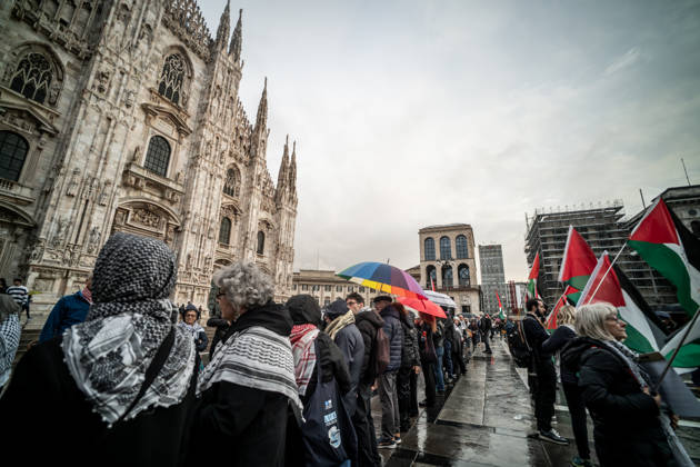 October 23, 2026, Milan, Mi, Italy: Pro-Palestinian associations protest with a flashmob to demand the release of Palestinian prisoners in Italian and Israeli jails in Piazza Duomo, Milan, on October 23, 2026. Milan Italy  - ZUMAa289 20261023_zia_a289_492 Copyright: xNicolaxMarfisi xAgfx