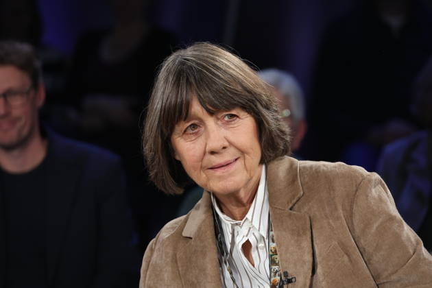 Tatjana Kreidler, assistance dog trainer, appeared as a guest on the NDR Talk Show; photo op on October 23, 2026, at the Hamburg Lokstedt television studio before the broadcast on NDR Television’s Channel 3