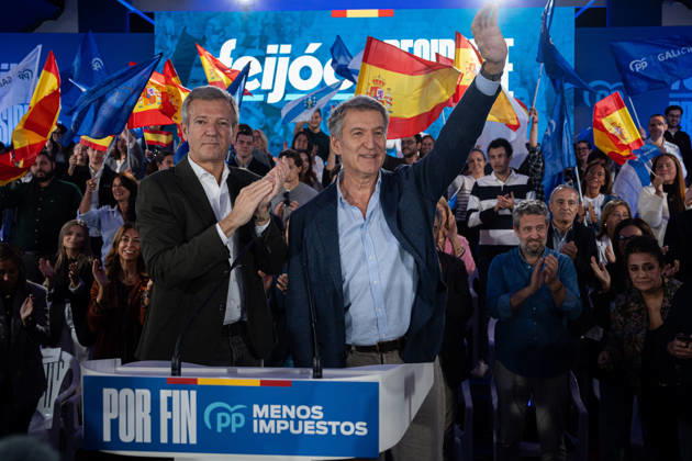 Feijóo and Rueda Participate in a Pre-Campaign Event in Vigo Alberto Núnez Feijóo, president of the Popular Party, and Alfonso Rueda, president of the Xunta, during a public event as part of the pre-campaign for the general elections on November 29, at the Estación Marítima on October 24, 2026, in Vigo, Pontevedra, Galicia, Spain. The event served to present the candidates endorsed by the Galician PP for the general election on November 29, 24 OCTOBER 2026, Adriá, Vigo, Pontevedra, Galicia, Vigo, Pontevedra, Galicia, Spain  Copyright: xAdrianxIragox 7866033