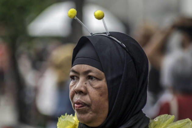 October 24, 2026, Yogyakarta, Special Region Of Yogyakarta, Indonesia: Yogyakarta, Indonesia, October 24, 2026.Participants wear traditional costumes during a cultural parade held to mark the 270th anniversary of the Special Region of Yogyakarta on Taman Siswa Street in Yogyakarta. The cultural parade showcased the region™s diversity in art, culture, and identity through a carnival that involved local government officials and all the villages in Wirogunan. Yogyakarta Indonesia - ZUMAf198 20261024_zip_f198_005 Copyright: xMuhammadxFebriansyahx