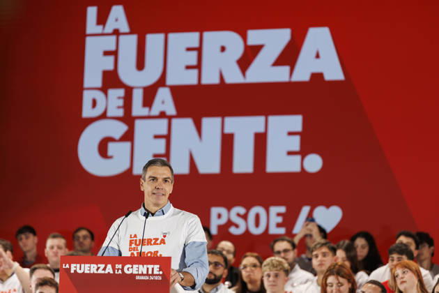 Sánchez heads his second pre-campaign event in Andalusia, this time in Granada. Photo of PSOE Secretary-General and Prime Minister Pedro Sánchez at a pre-campaign event at the Granada Convention and Exhibition Center. October 24 in Granada, Andalusia, Spain The event was also attended by the Deputy Secretary-General of the PSOE and Secretary-General of the PSOE in Andalusia, María Jesús Montero, and the Secretary-General of the PSOE in Granada and the party’s Senate candidate for that province, Pedro Fernández October 24, 2026 Álex Cá Granada Granada Spain  Copyright: xÃlexxCamarax 7866112