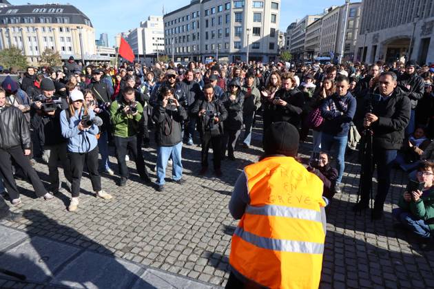 This image shows demonstrators after a call for protests in Brussels for purchasing power, healthcare, and education, on Saturday 24 October 2026.  NICOLASxMAETERLINCK 190851064