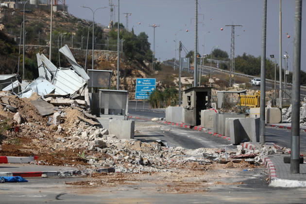 Palestinian homes in the ??Hebron destroyed following a clash at a checkpoint HEBRON, WEST BANK, PALESTINE - OCTOBER 24: A general view of the rubble of Palestinian homes and structures demolished by Israeli army heavy machinery in the Farsh Al Hawa area of Hebron, West Bank, Palestine on Saturday, October 24, 2026. The demolitions followed a deadly shootout at the local checkpoint involving two Palestinians and two Israeli soldiers, leading to a total lockdown of Hebron and surrounding communities. Wisam Hashlamoun Anadolu Hebron West Bank. Editorial use only. Please get in touch for any other usage.  Copyright: x2026xAnadoluxWisamxHashlamounx