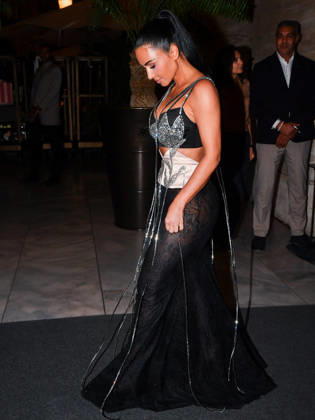 Kim Kardashian Arrives at the Bulgari Boutique - Rome Kim Kardashian arrives at the Bulgari boutique on Via Condotti, during the Rome Film Festival, in Rome, Italy, on October 23, 2026. Photo by Vincenzo Landi IPA ABACAPRESS.COM Rome Italy  Copyright: xIPA ABACAx