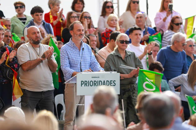 Abascal Holds a Public Event in Palma Gabriel Le Senne, president of Vox Baleares, during a public event as part of the pre-campaign for the general election on November 29, at La Seu de Mallorca, on October 24, 2026, in Palma de Mallorca, Mallorca, Balearic Islands, Spain. Abascal is the first leader of one of the major parties running in the general election to have announced public events in the Balearic Islands. OCTOBER 24, 2026. Tomàs Moyà. Palma de Mallorca, Mallorca, Isl. Palma de Mallorca, Mallorca, Spain Copyright: xTomà sxMoyà x 7866261